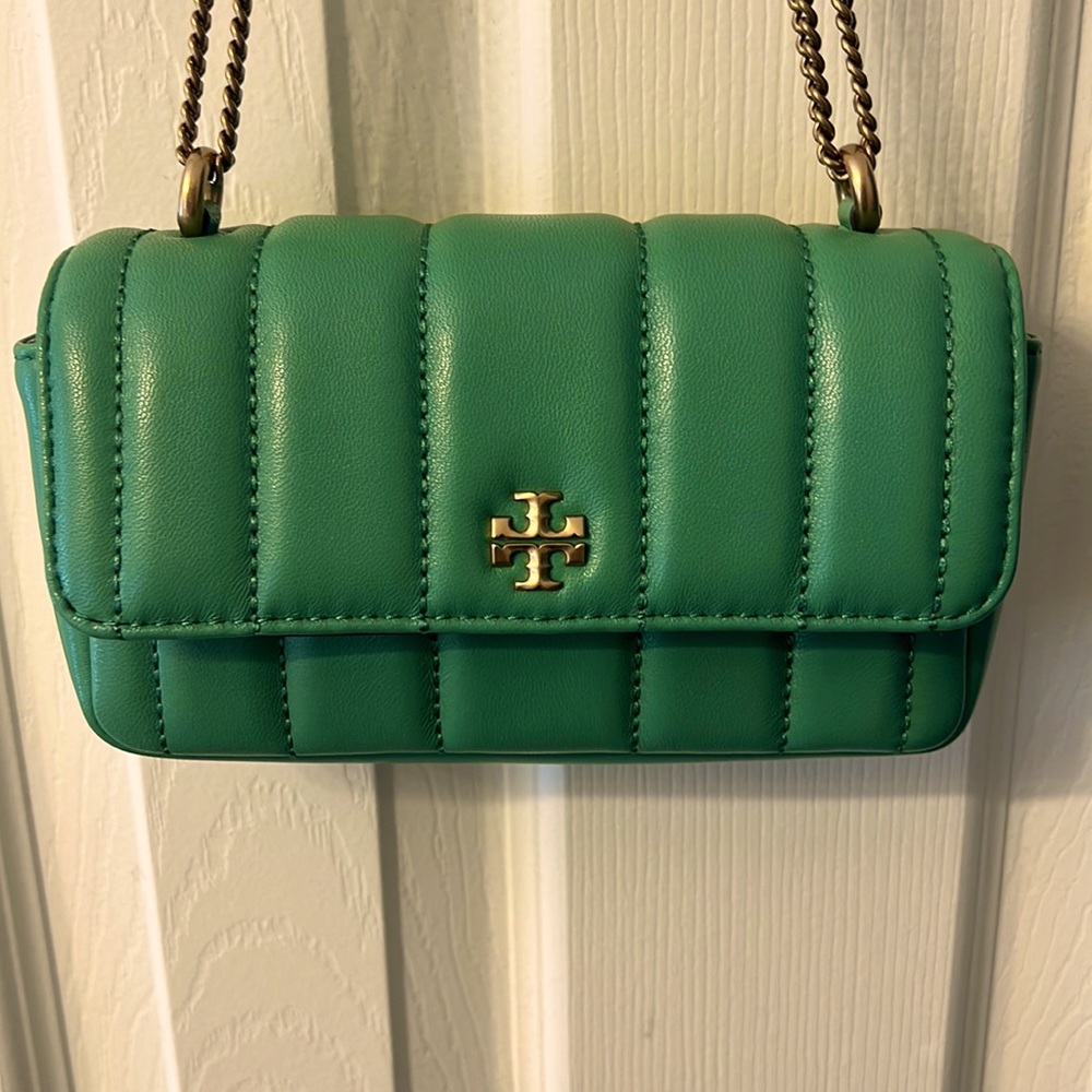 COPY - Tory Burch Kira Mini Flap bag, in Patina.